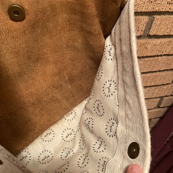 Purse - Picture 9 of 9